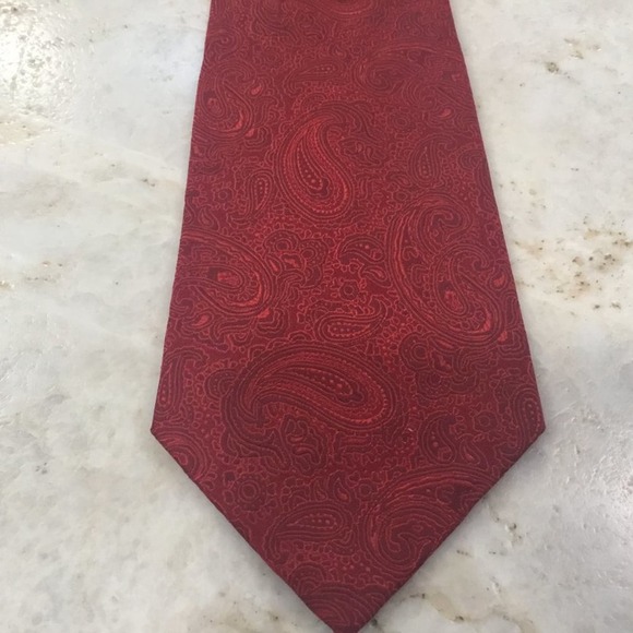 TASSO ELBA RED PAISLEY SILK TIE - Picture 3 of 12
